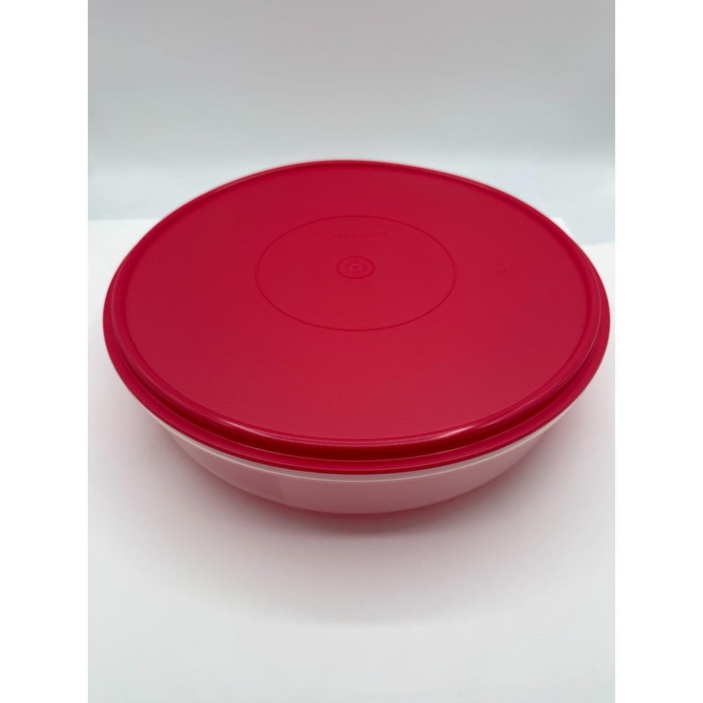 Tupperware Snack-Store 12 Inch Round Pie and Pastry Container Cherry Red Lid New